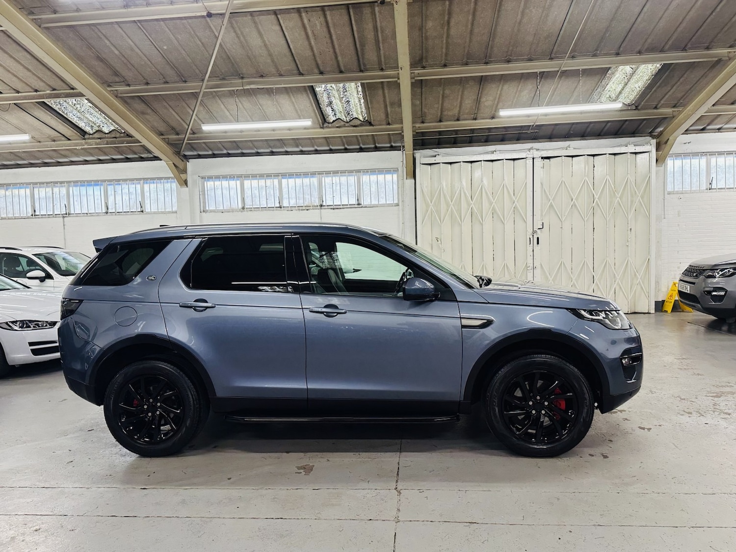 Used Land Rover Discovery Sport 2018 for sale - 77991563: Photo 6