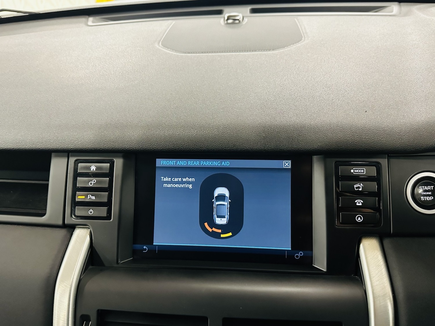 Used Land Rover Discovery Sport 2018 for sale - 77991563: Photo 81