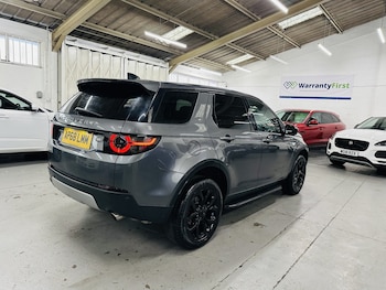 Used Land Rover Discovery Sport 2018 for sale - 78300363: Photo