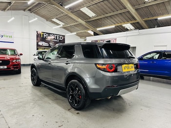 Used Land Rover Discovery Sport 2018 for sale - 78300363: Photo