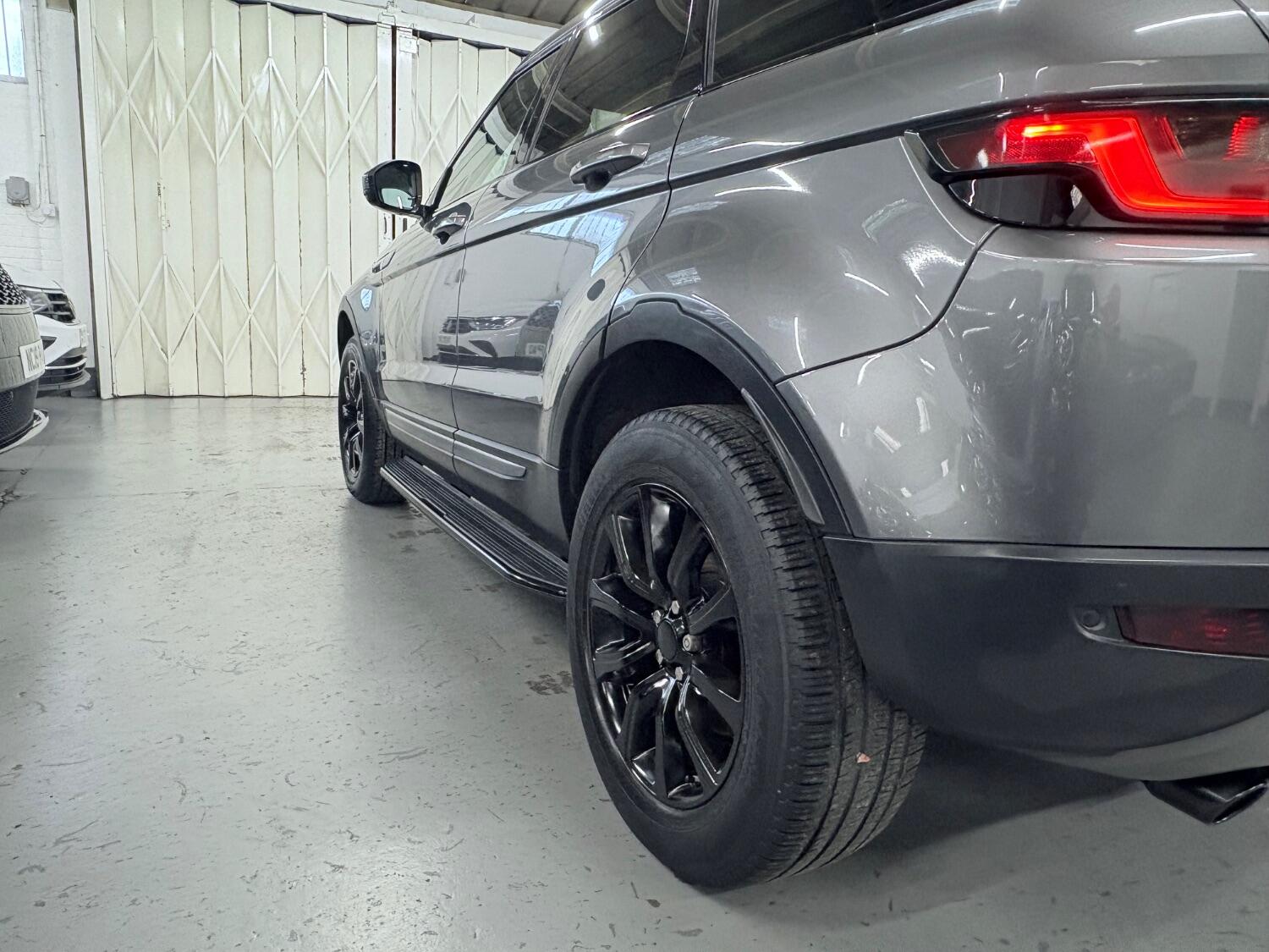 Used Land Rover Range Rover Evoque 2017 for sale - 76407548: Photo 17