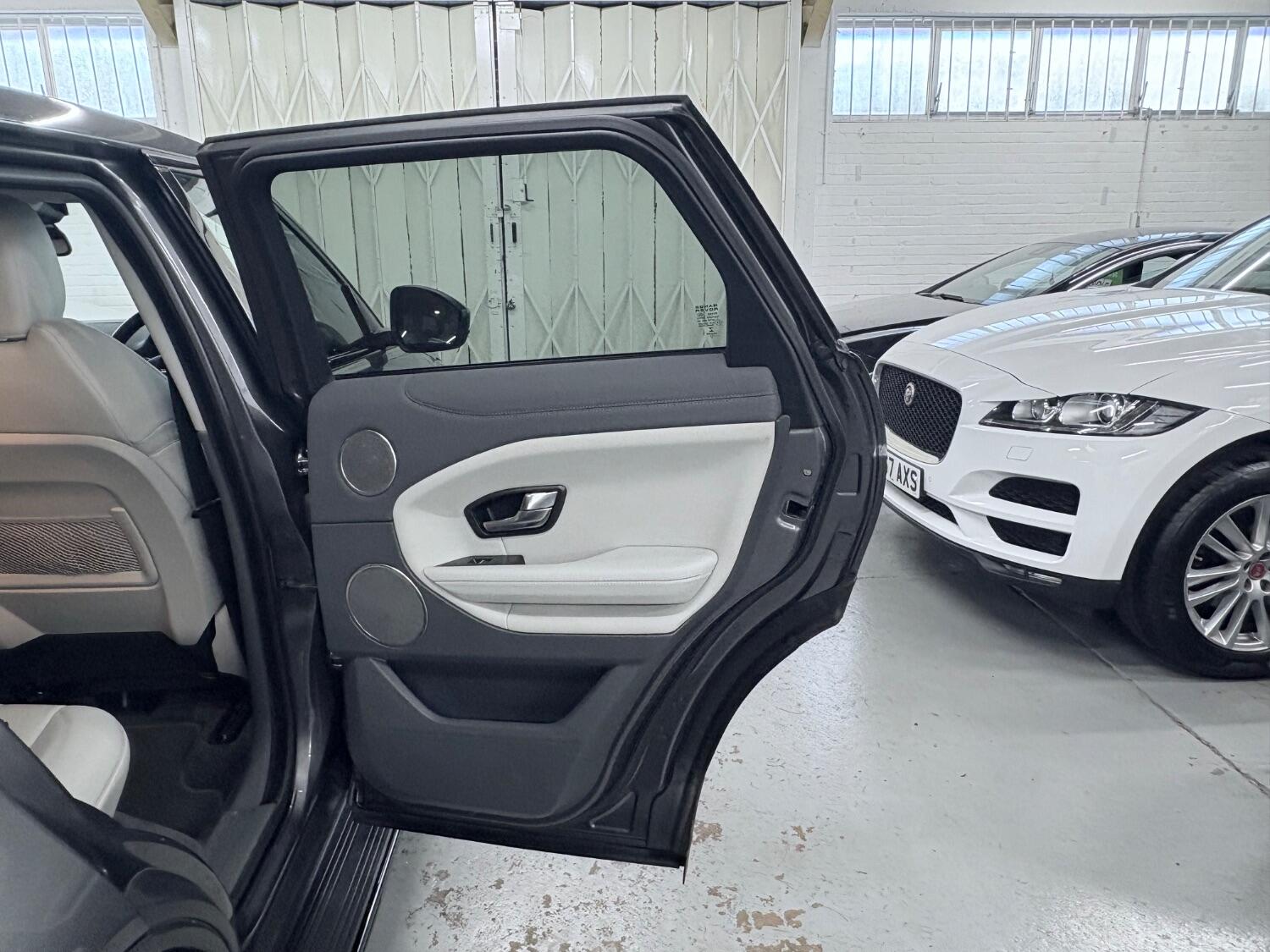 Used Land Rover Range Rover Evoque 2017 for sale - 76407548: Photo 50