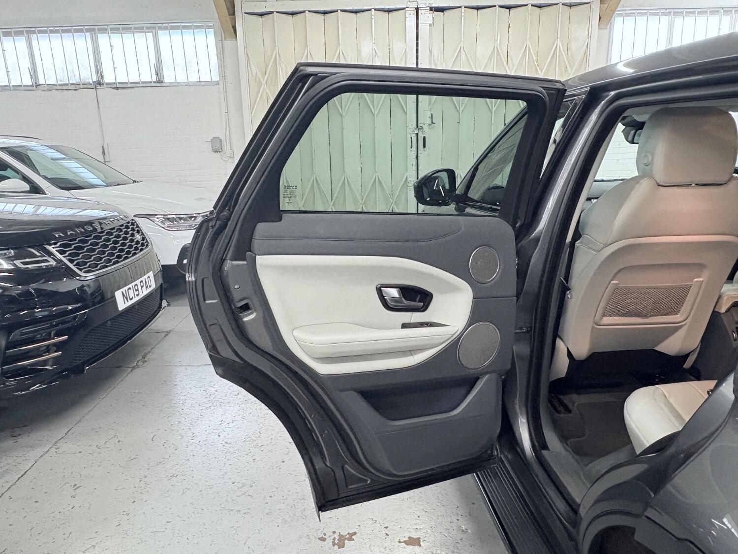 Used Land Rover Range Rover Evoque 2017 for sale - 76407548: Photo 68