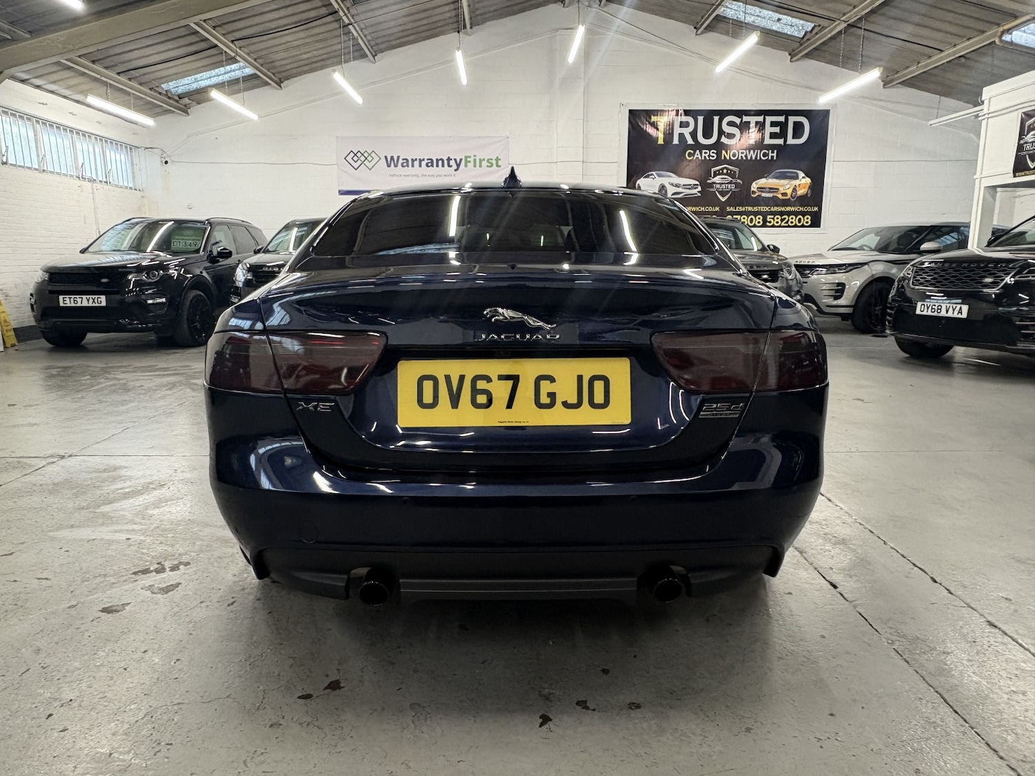 Used Jaguar XE 2017 for sale - 77027882: Photo 10