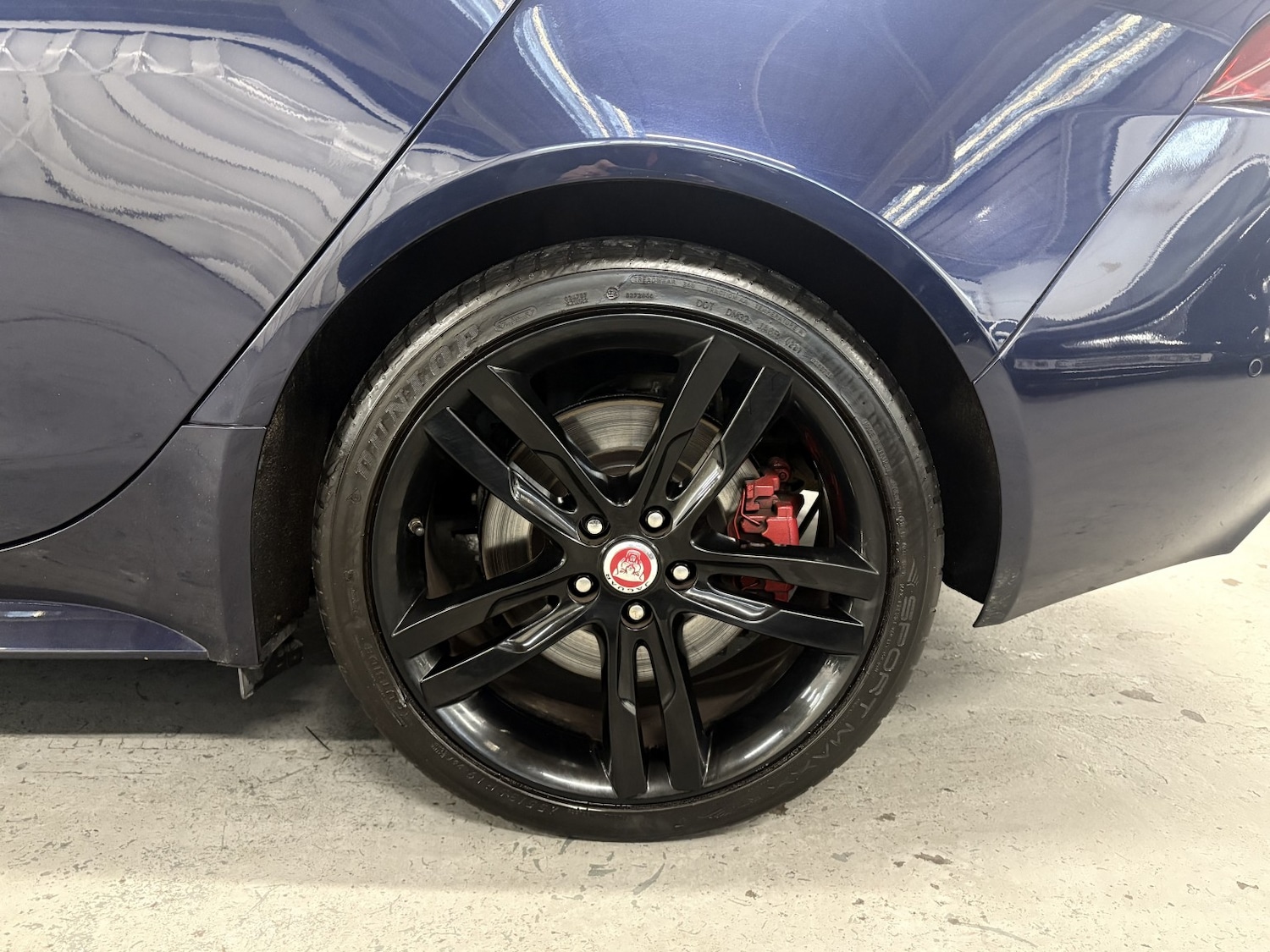 Used Jaguar XE 2017 for sale - 77027882: Photo 30