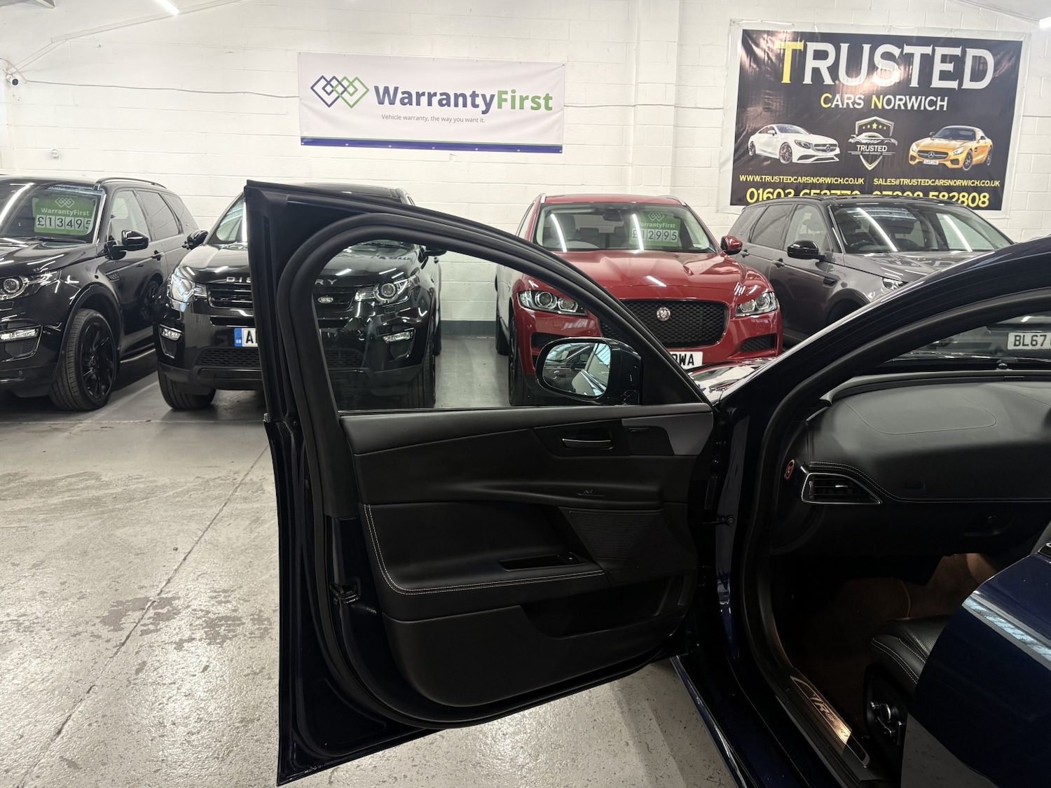 Used Jaguar XE 2017 for sale - 77027882: Photo 49