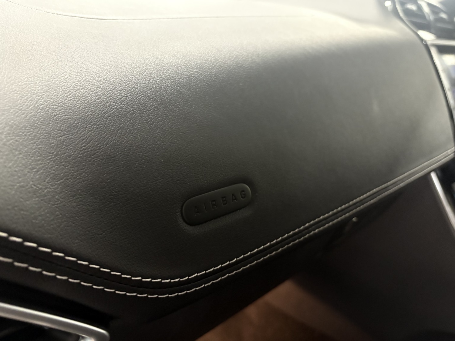 Used Jaguar XE 2017 for sale - 77027882: Photo 54