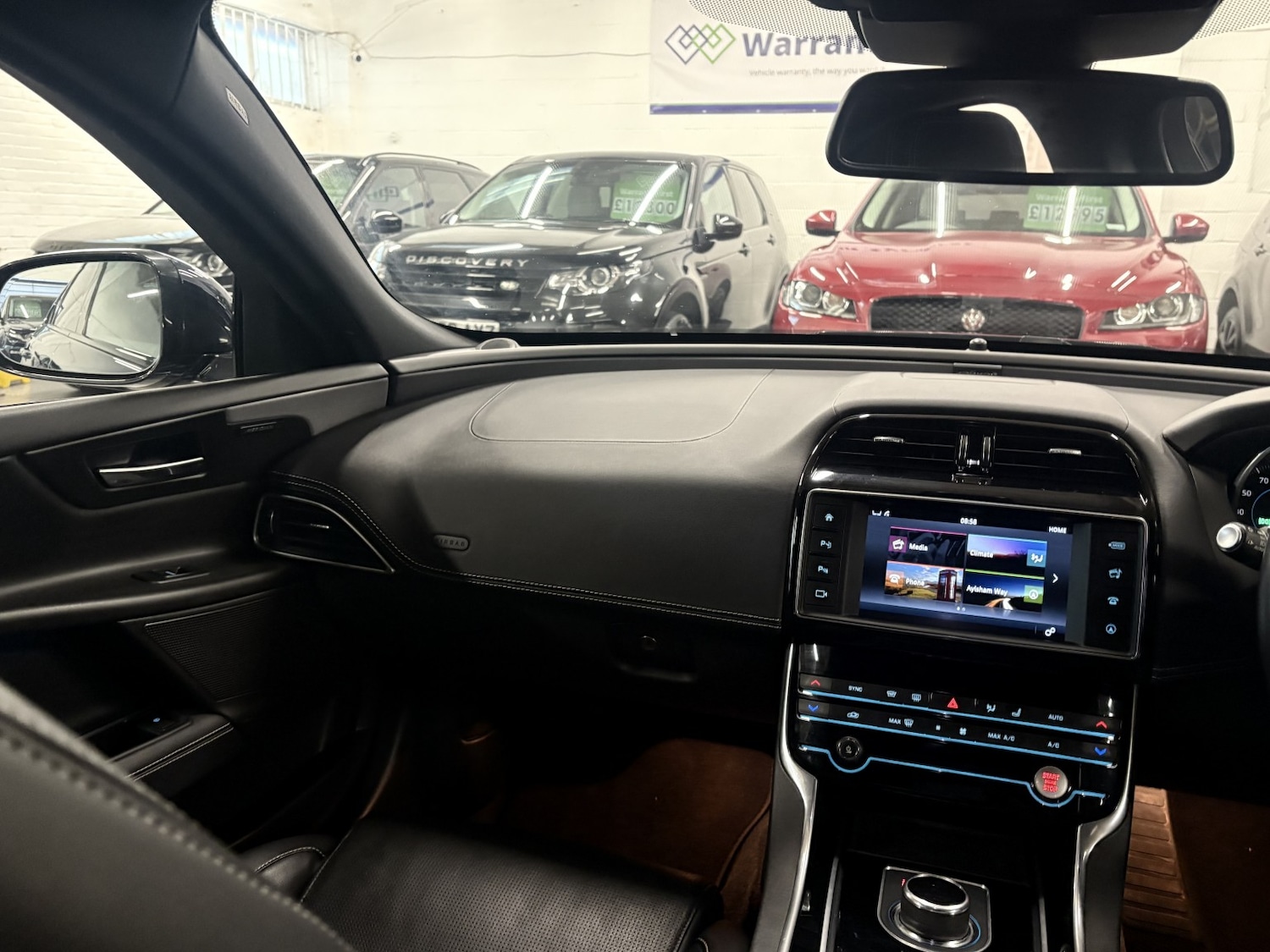 Used Jaguar XE 2017 for sale - 77027882: Photo 69