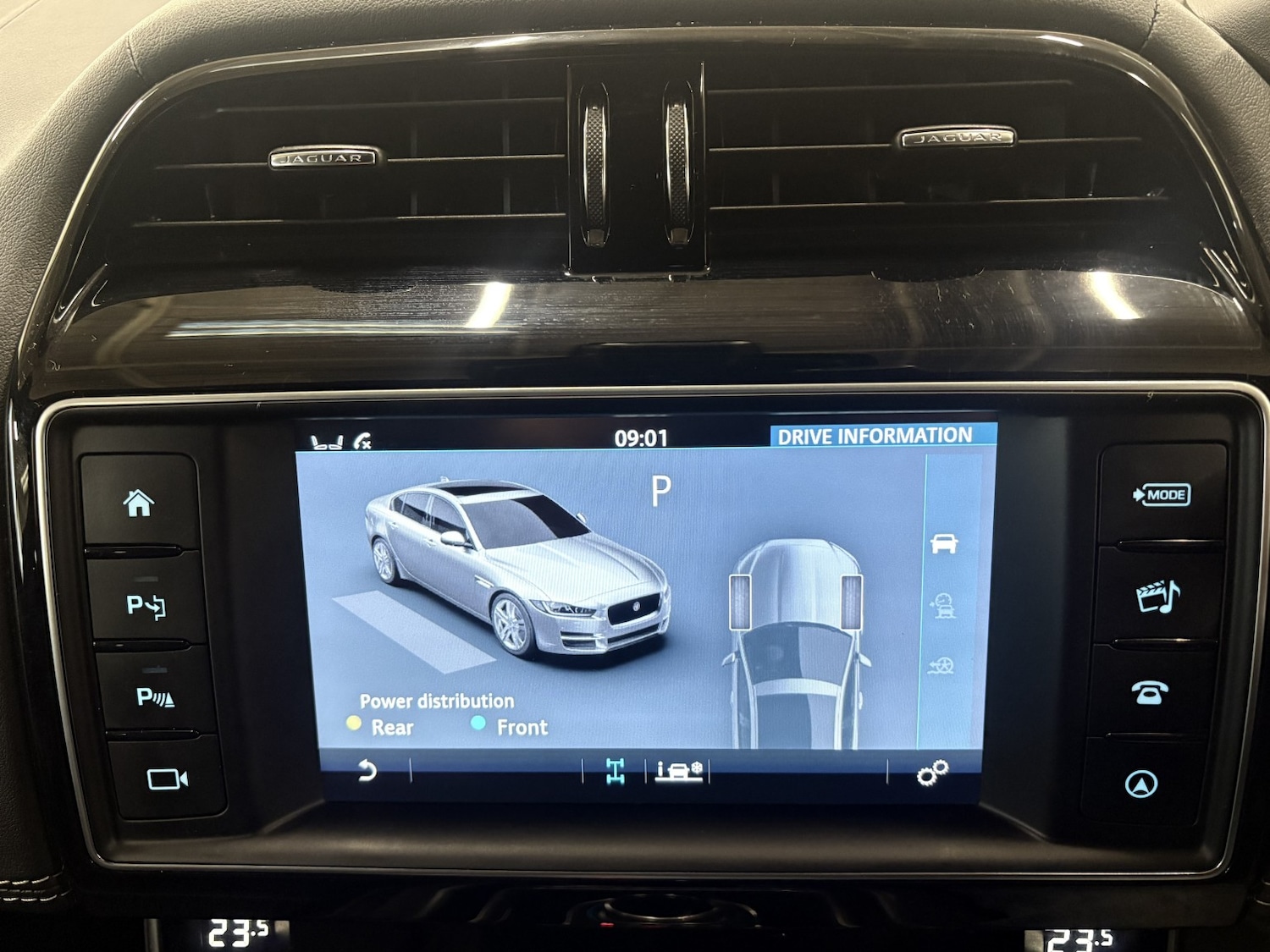 Used Jaguar XE 2017 for sale - 77027882: Photo 97