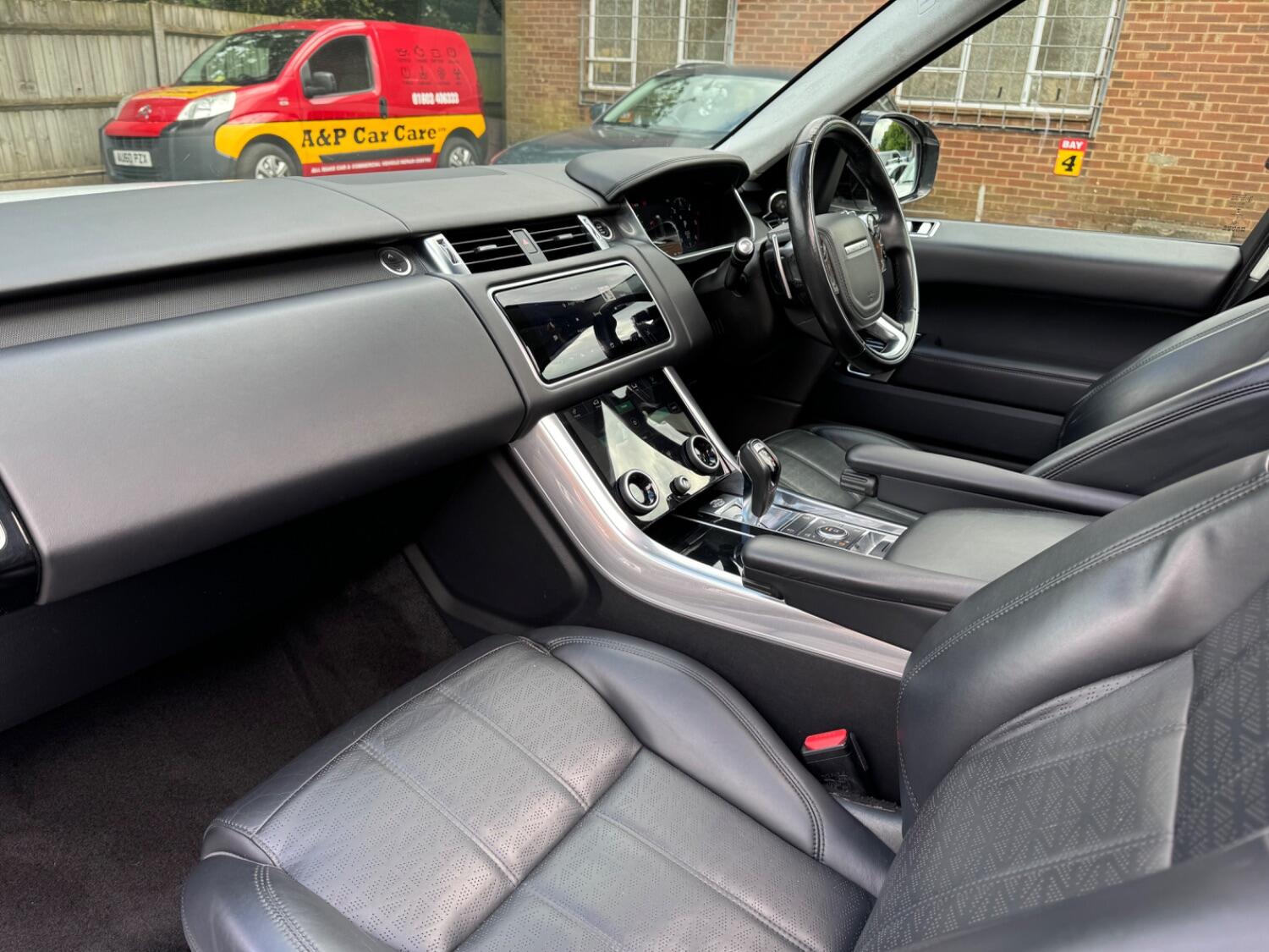 Used Land Rover Range Rover Sport 2018 for sale - 76407603: Photo 35