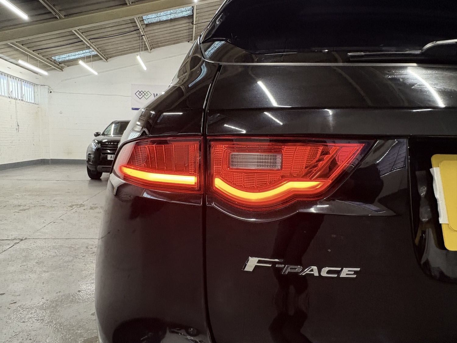 Used Jaguar F-Pace 2018 for sale - 76863855: Photo 20