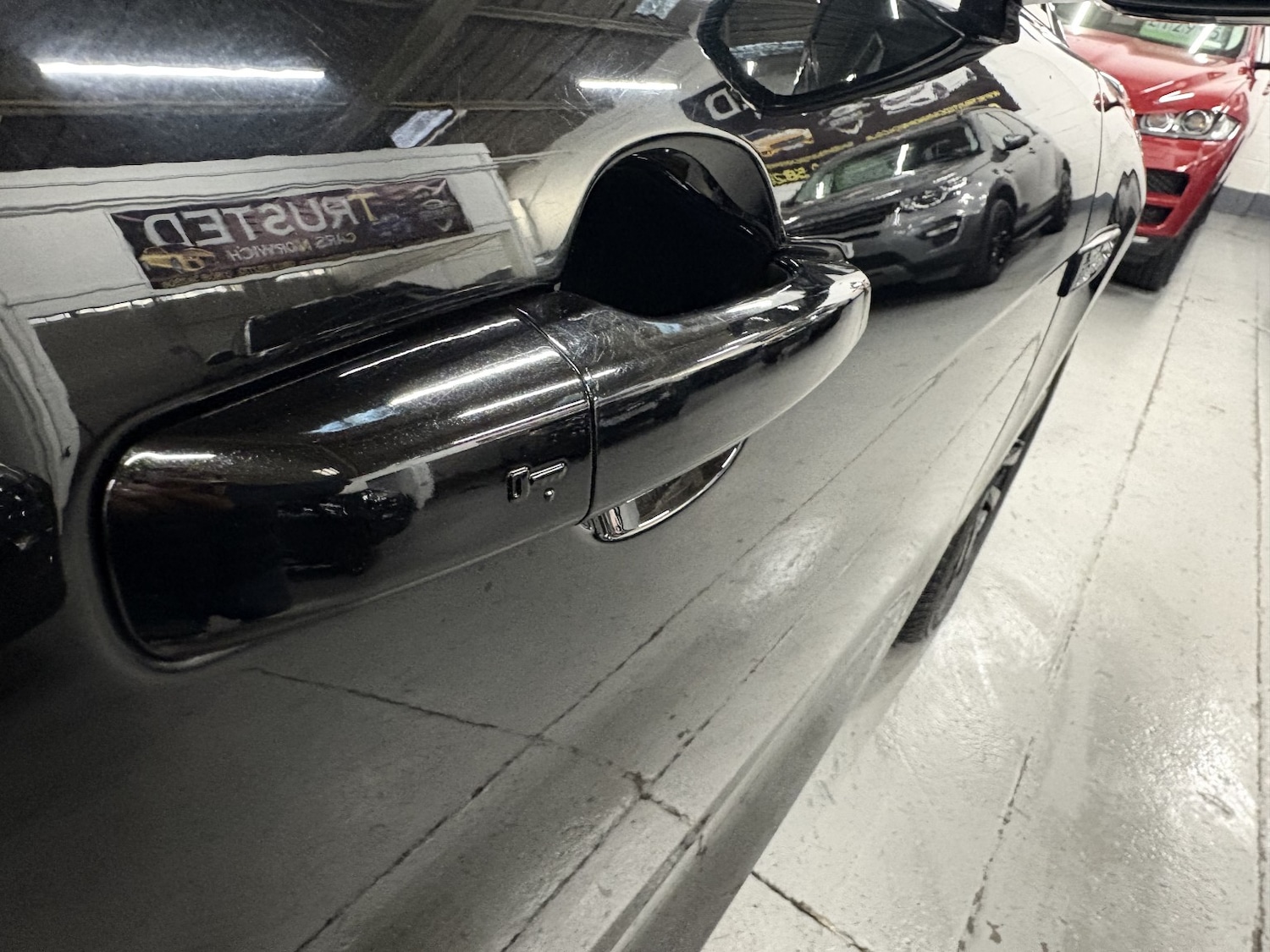 Used Jaguar F-Pace 2018 for sale - 76863855: Photo 25