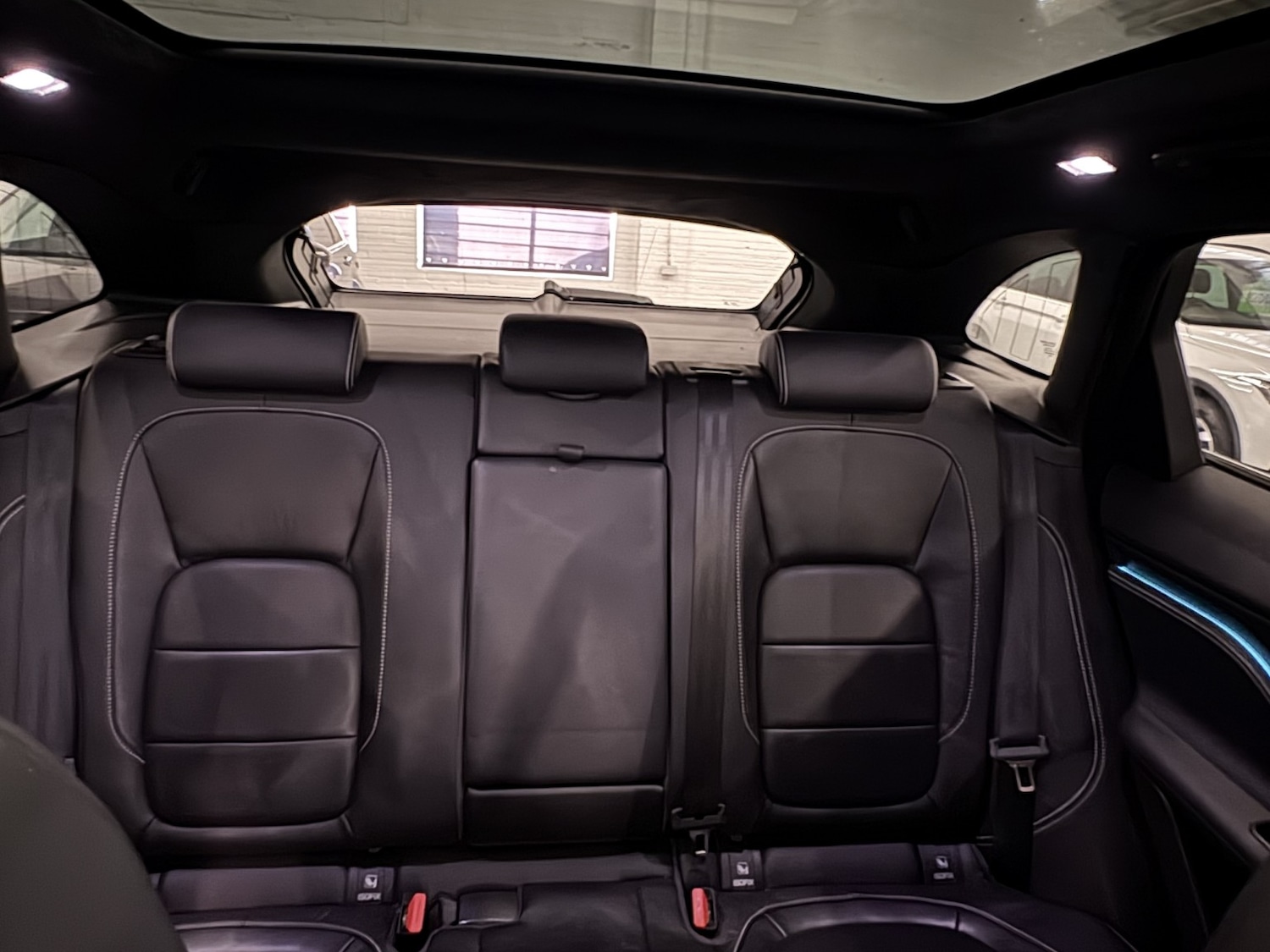 Used Jaguar F-Pace 2018 for sale - 76863855: Photo 37