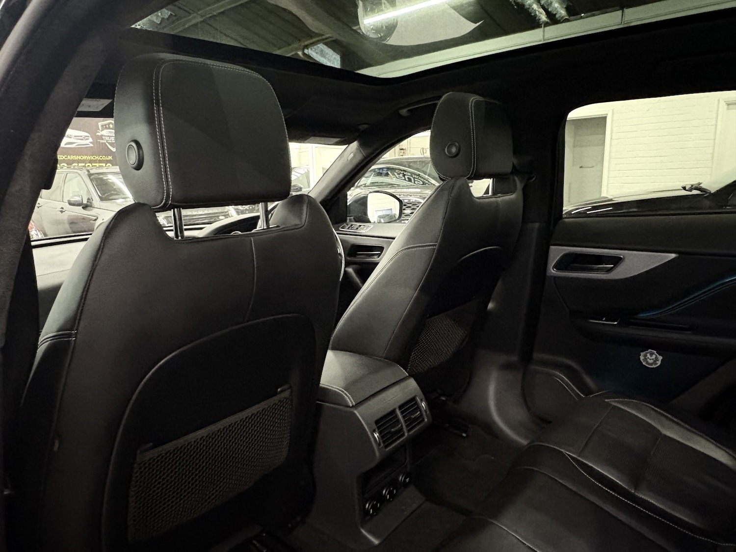 Used Jaguar F-Pace 2018 for sale - 76863855: Photo 48