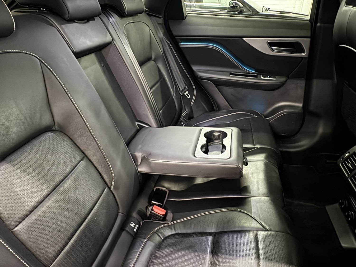 Used Jaguar F-Pace 2018 for sale - 76863855: Photo 54