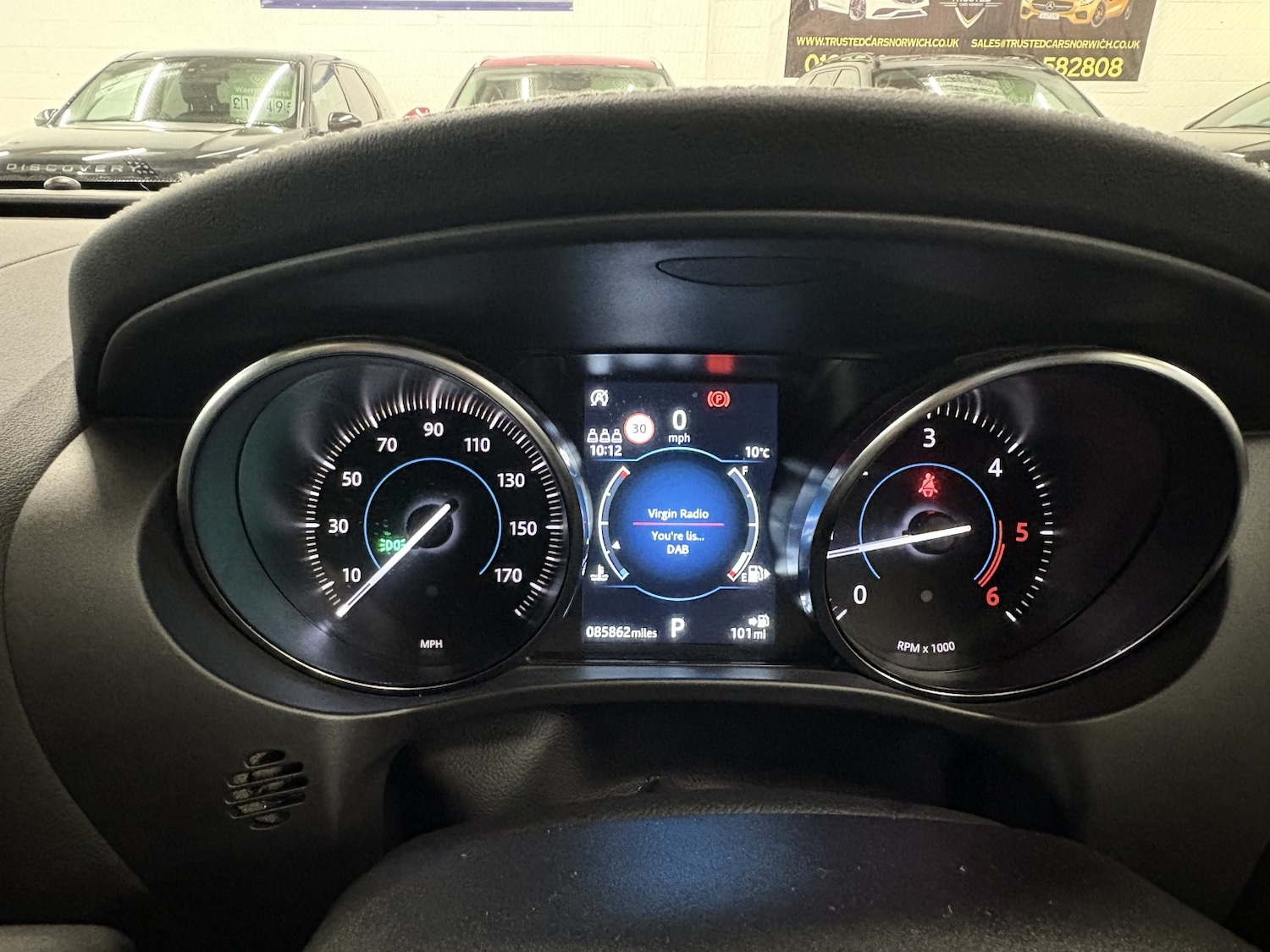 Used Jaguar F-Pace 2018 for sale - 76863855: Photo 67