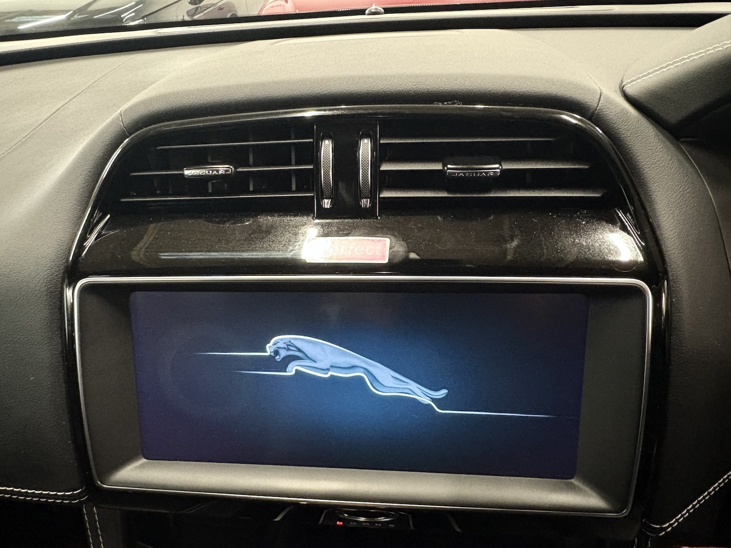 Used Jaguar F-Pace 2018 for sale - 76863855: Photo 94