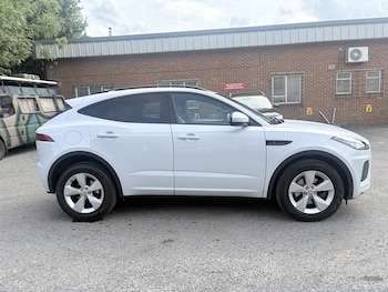 Used Jaguar E-Pace 2019 for sale - 78976311: Photo