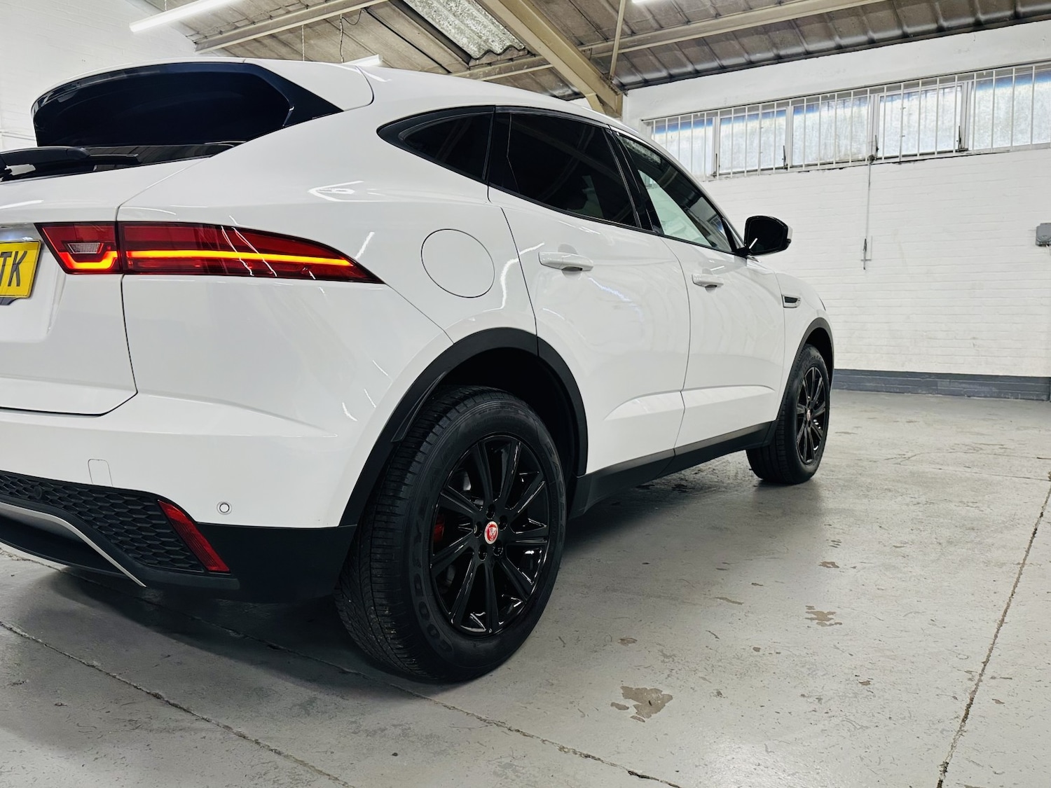 Used Jaguar E-Pace 2018 for sale - 77991646: Photo 14