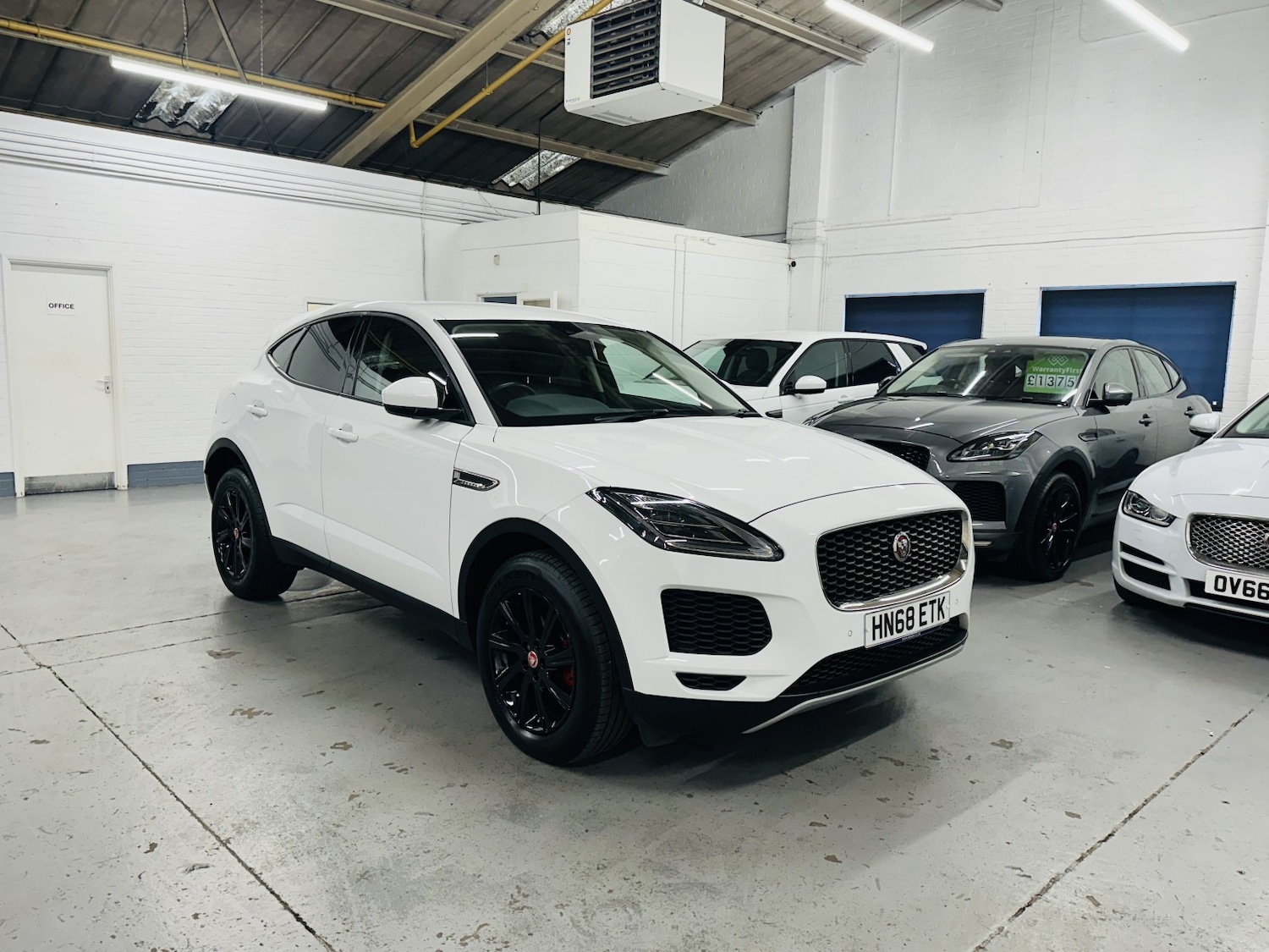 Used Jaguar E-Pace 2018 for sale - 77991646: Photo 16