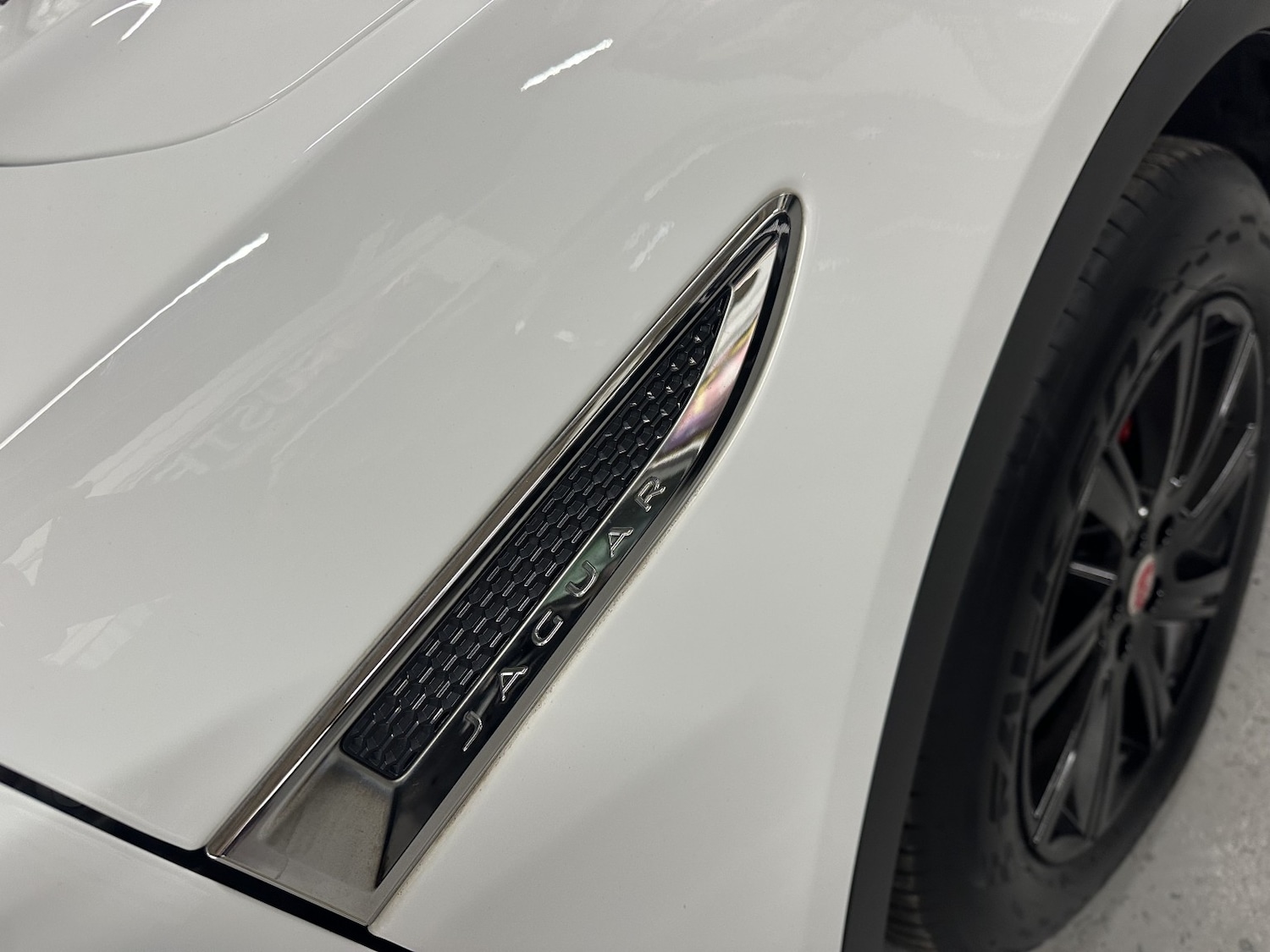 Used Jaguar E-Pace 2018 for sale - 77991646: Photo 23