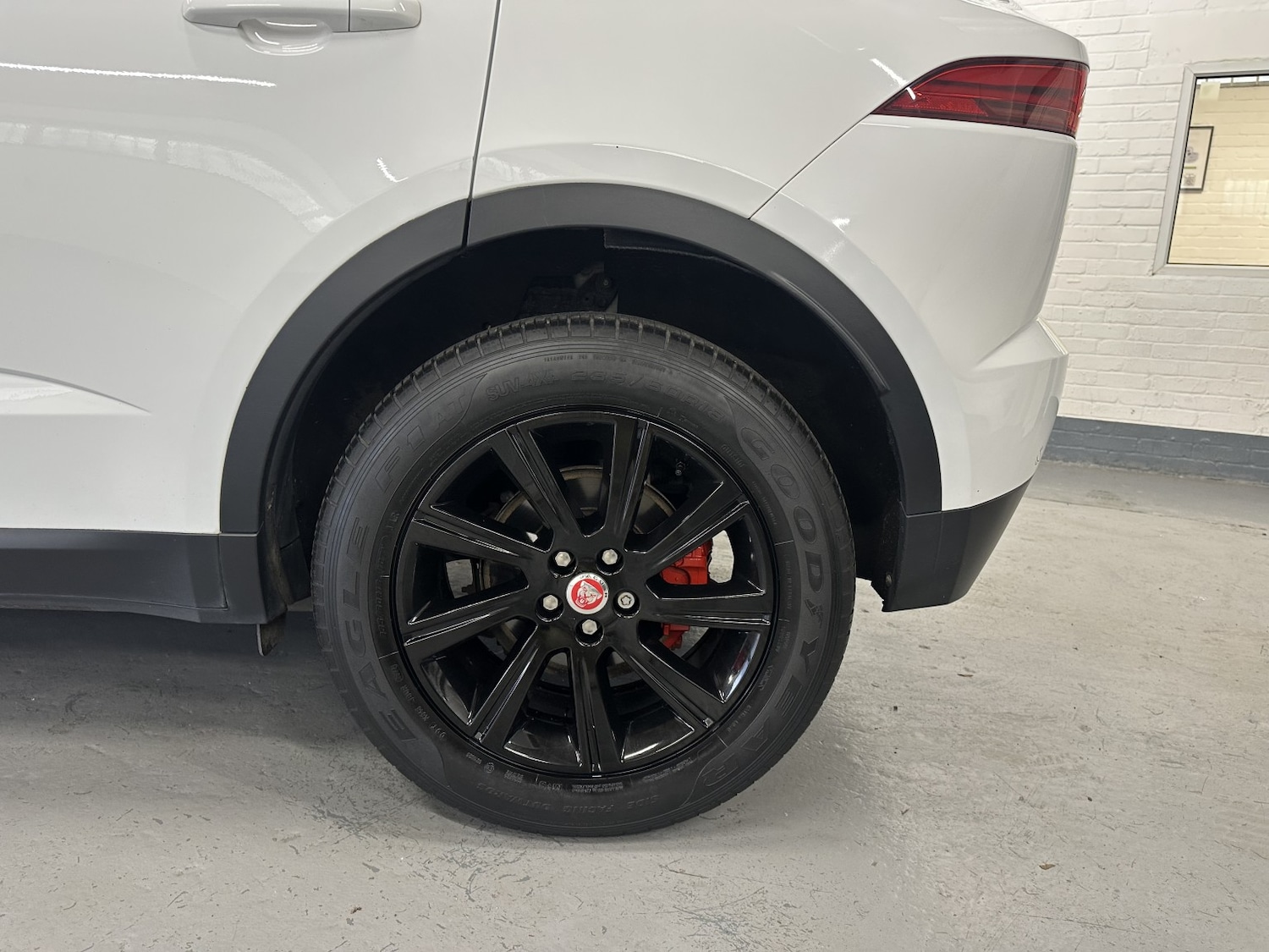 Used Jaguar E-Pace 2018 for sale - 77991646: Photo 24