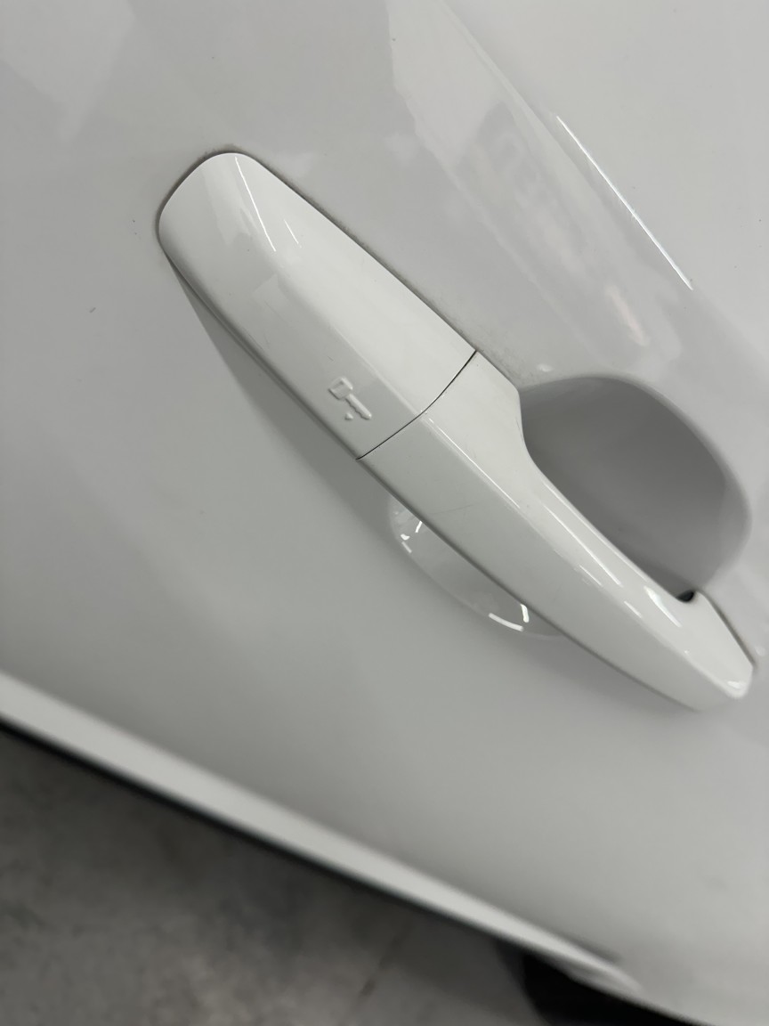 Used Jaguar E-Pace 2018 for sale - 77991646: Photo 29