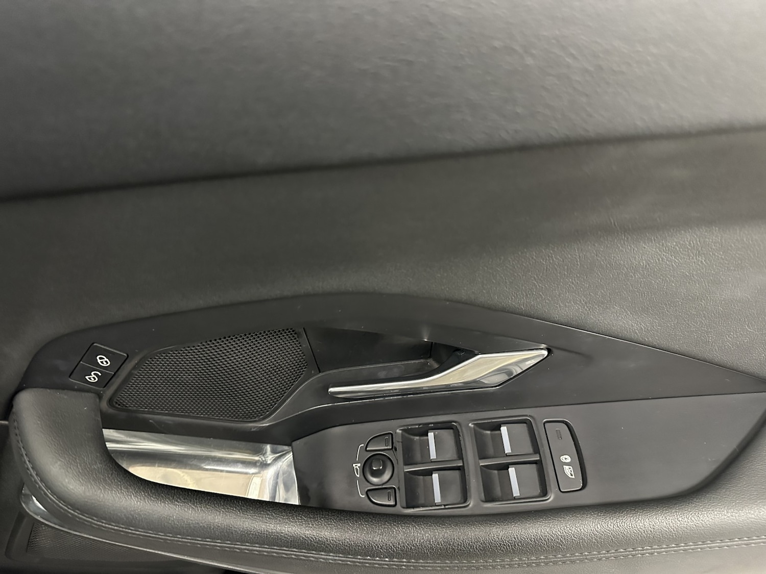 Used Jaguar E-Pace 2018 for sale - 77991646: Photo 34