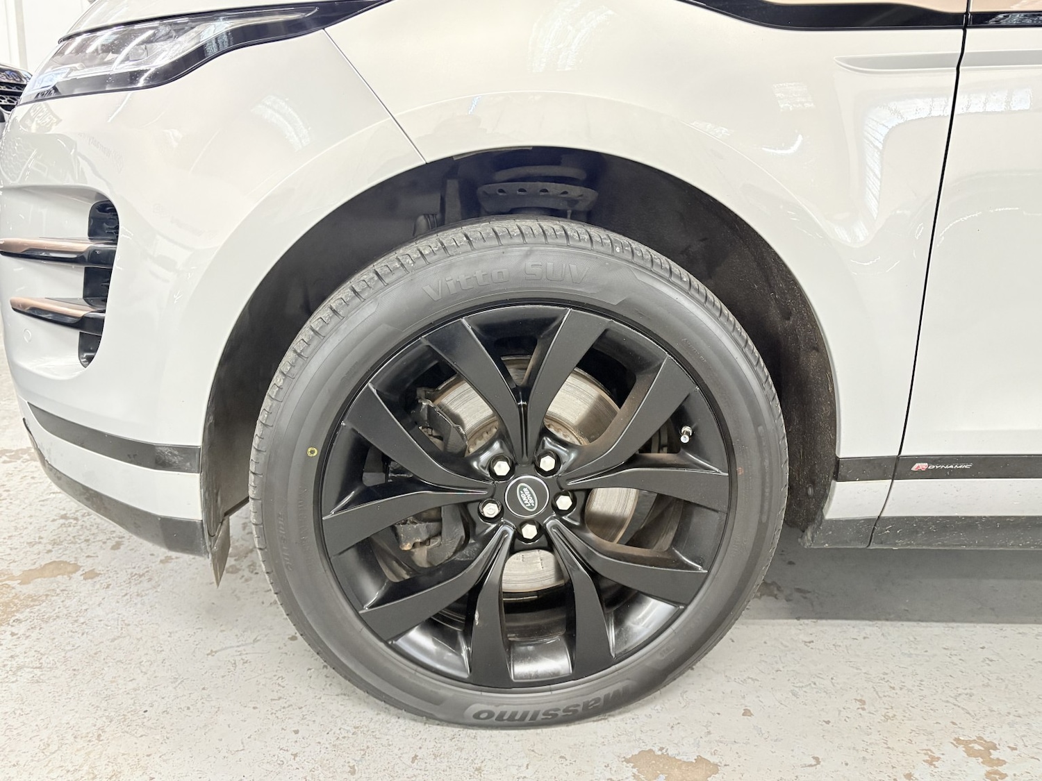 Used Land Rover Range Rover Evoque 2019 for sale - 77028004: Photo 24