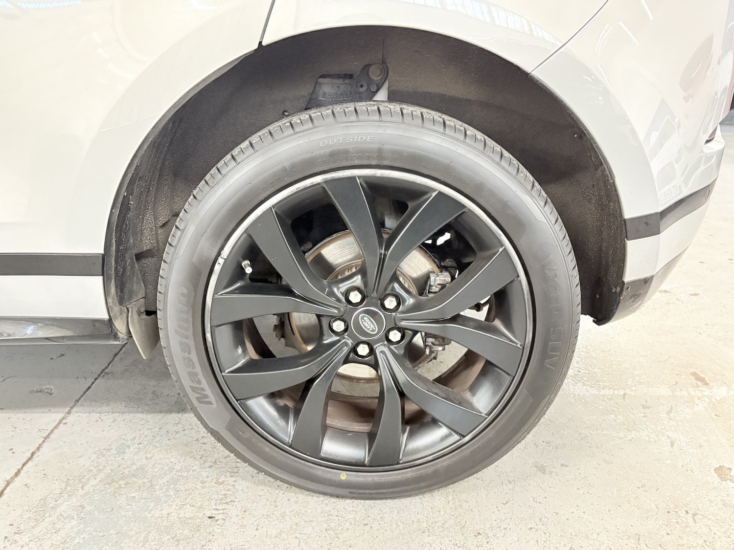 Used Land Rover Range Rover Evoque 2019 for sale - 77028004: Photo 27