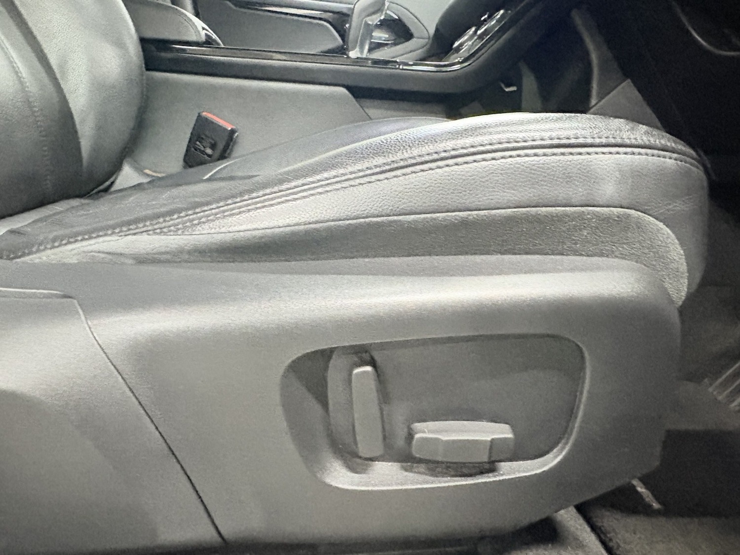 Used Land Rover Range Rover Evoque 2019 for sale - 77028004: Photo 35