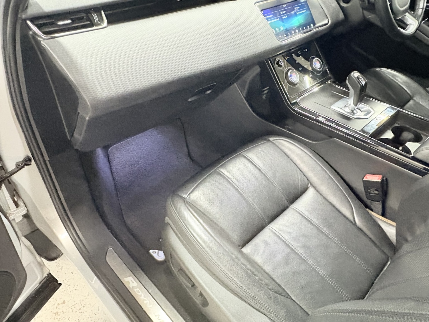 Used Land Rover Range Rover Evoque 2019 for sale - 77028004: Photo 40