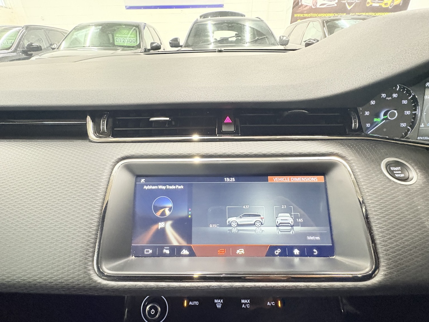 Used Land Rover Range Rover Evoque 2019 for sale - 77028004: Photo 64