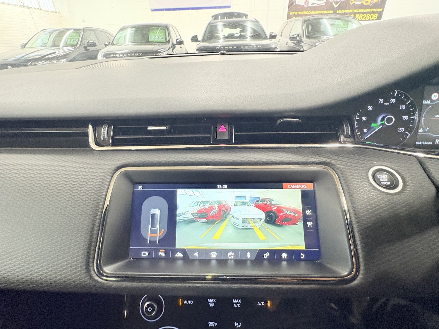 Used Land Rover Range Rover Evoque 2019 for sale - 77028004: Photo 71