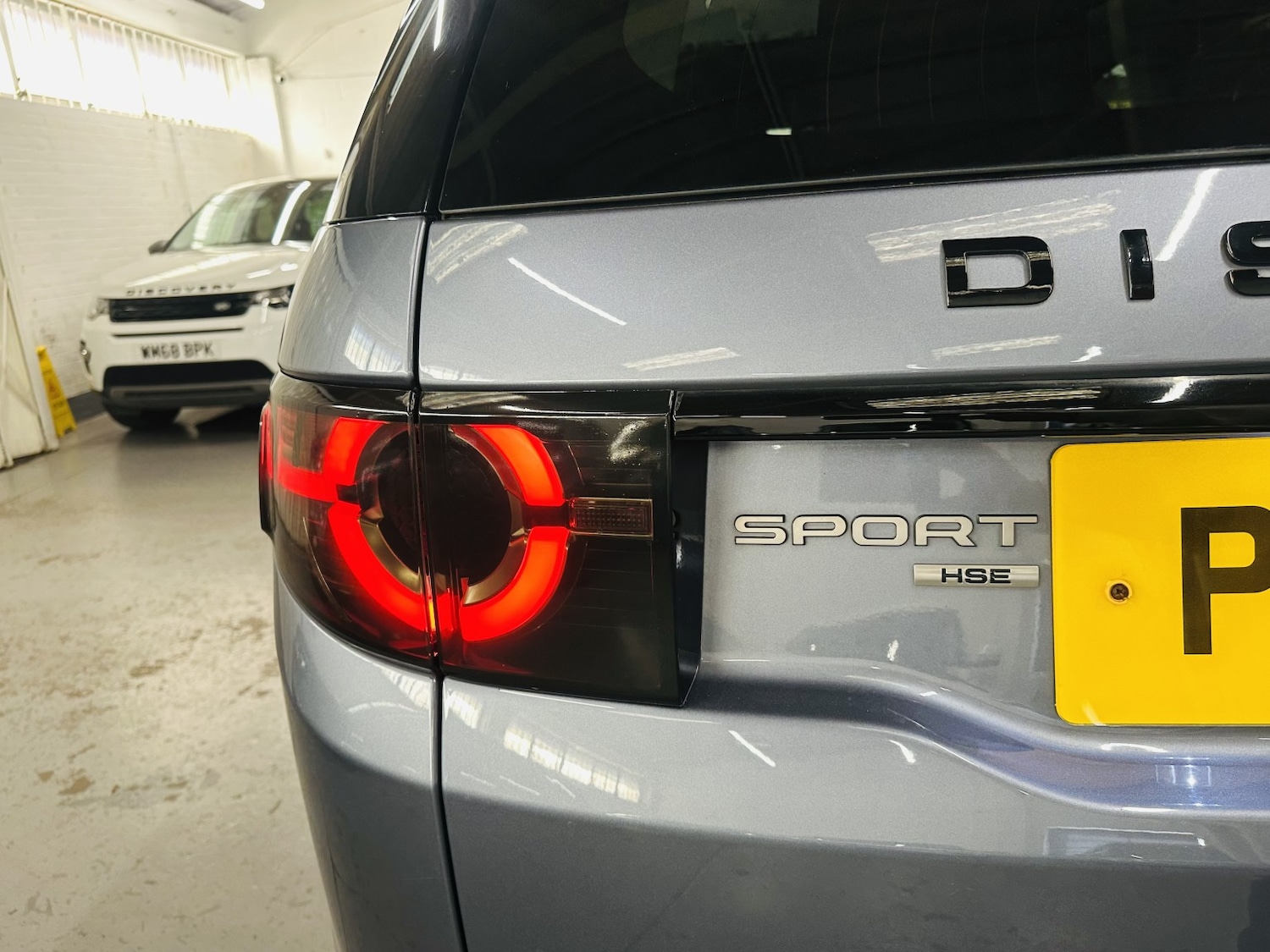 Used Land Rover Discovery Sport 2018 for sale - 78183008: Photo 11