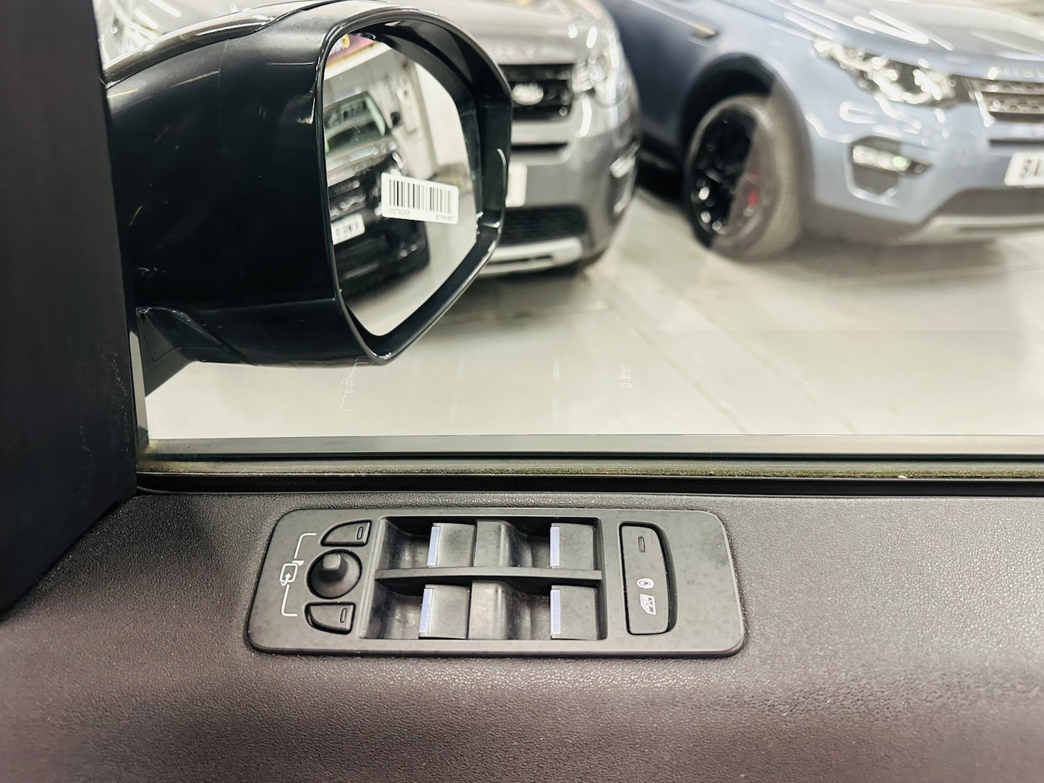 Used Land Rover Discovery Sport 2018 for sale - 78183008: Photo 27