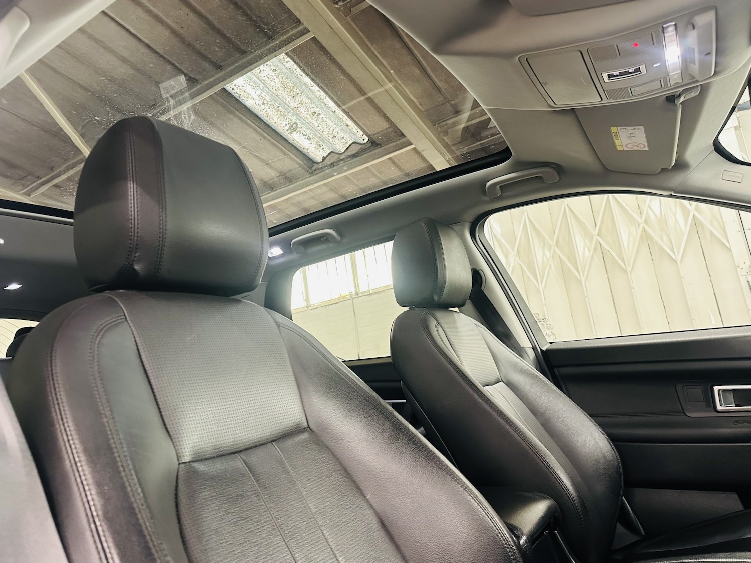 Used Land Rover Discovery Sport 2018 for sale - 78183008: Photo 29