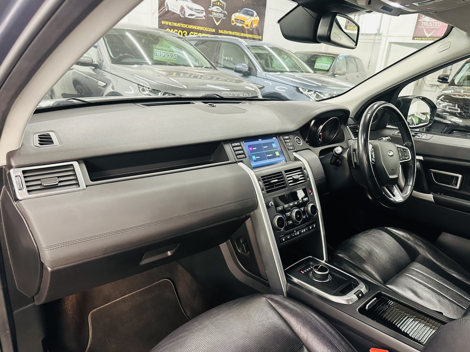 Used Land Rover Discovery Sport 2018 for sale - 78183008: Photo 39