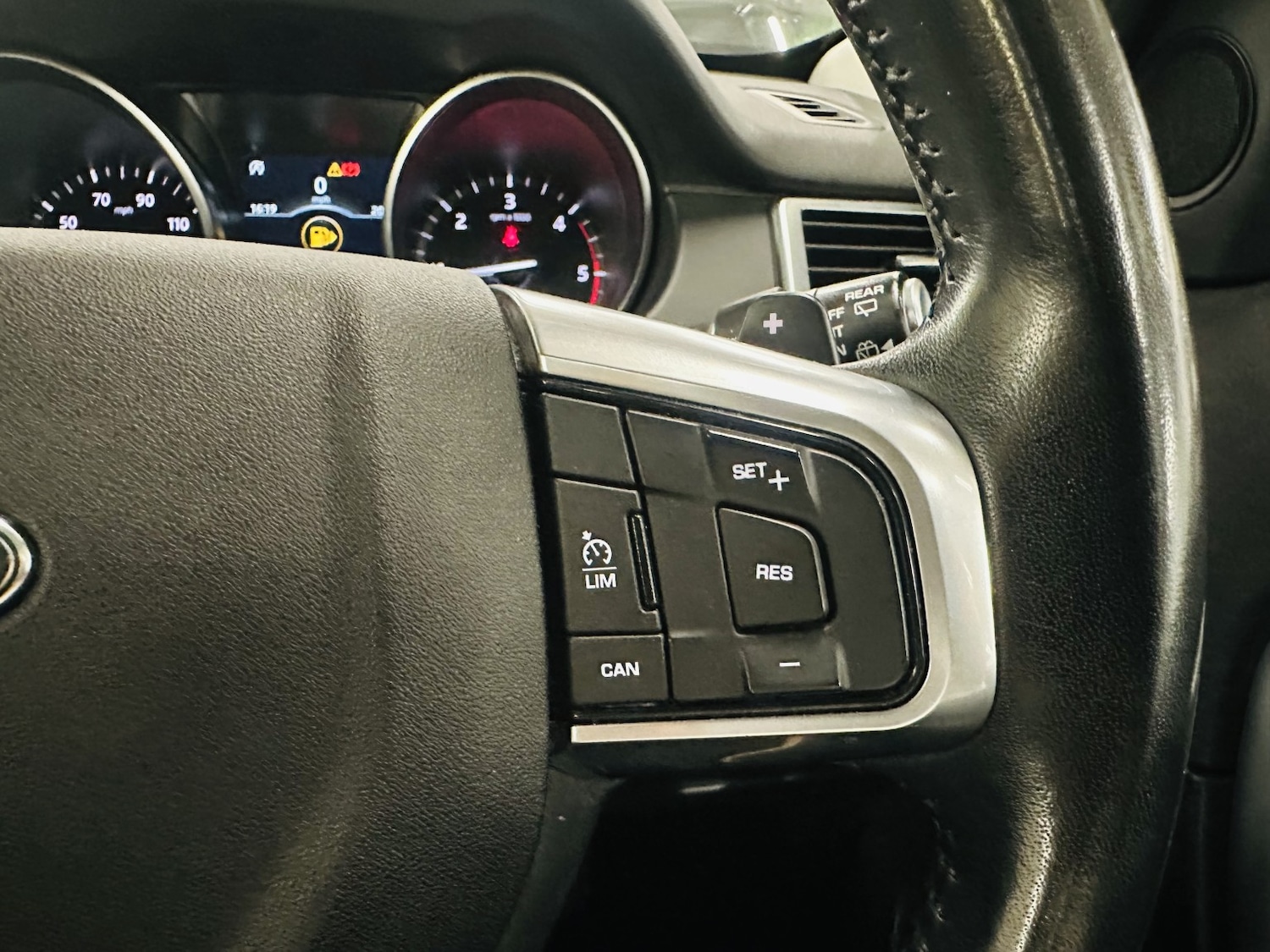 Used Land Rover Discovery Sport 2018 for sale - 78183008: Photo 53