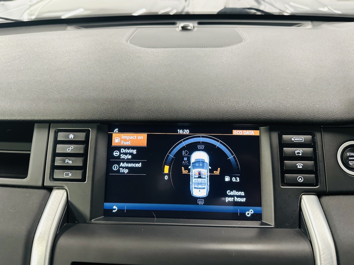 Used Land Rover Discovery Sport 2018 for sale - 78183008: Photo 69