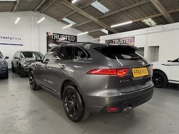 Used Jaguar F-Pace 2018 for sale - 78545773: Photo