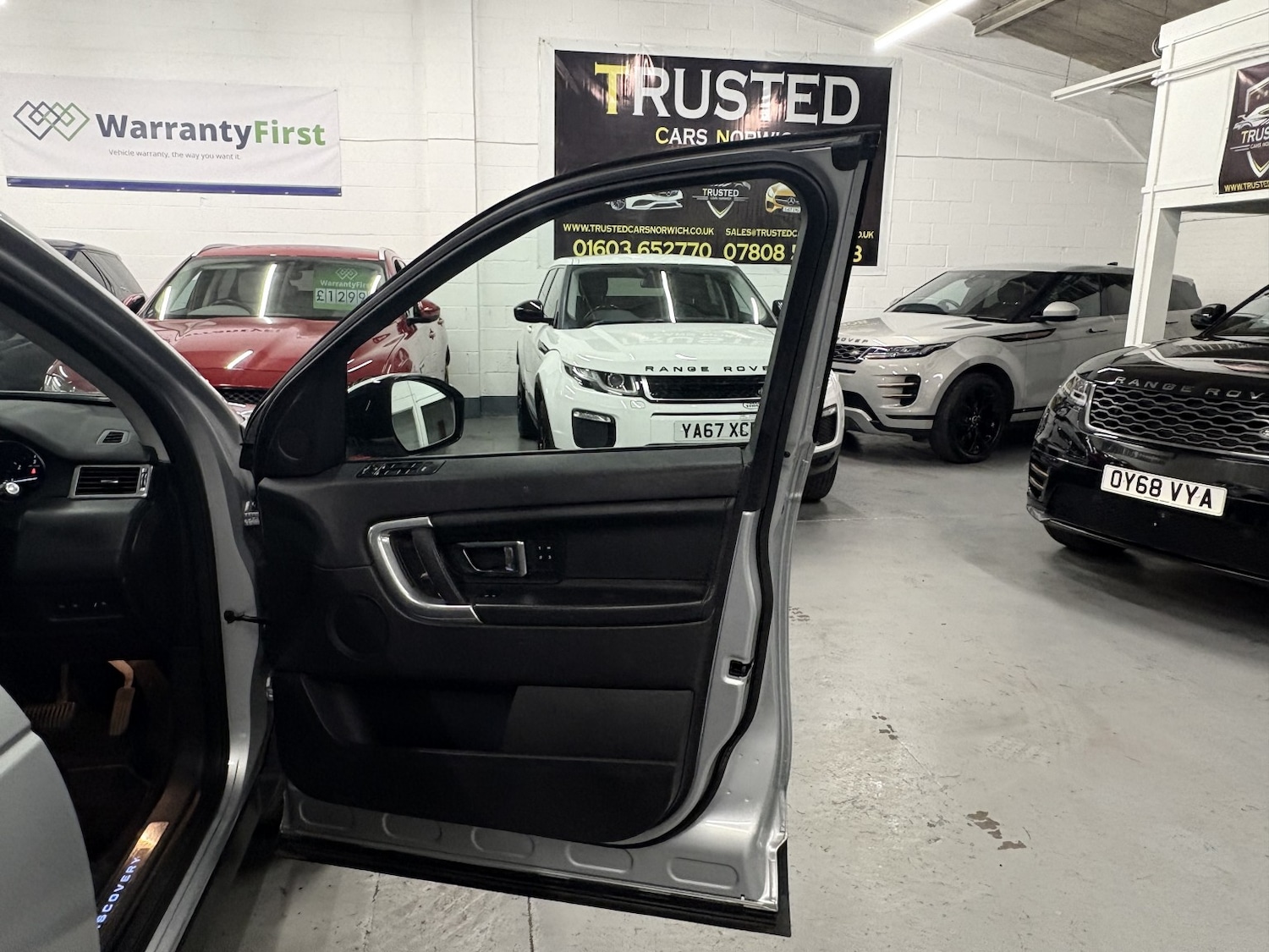 Used Land Rover Discovery Sport 2018 for sale - 77027891: Photo 40