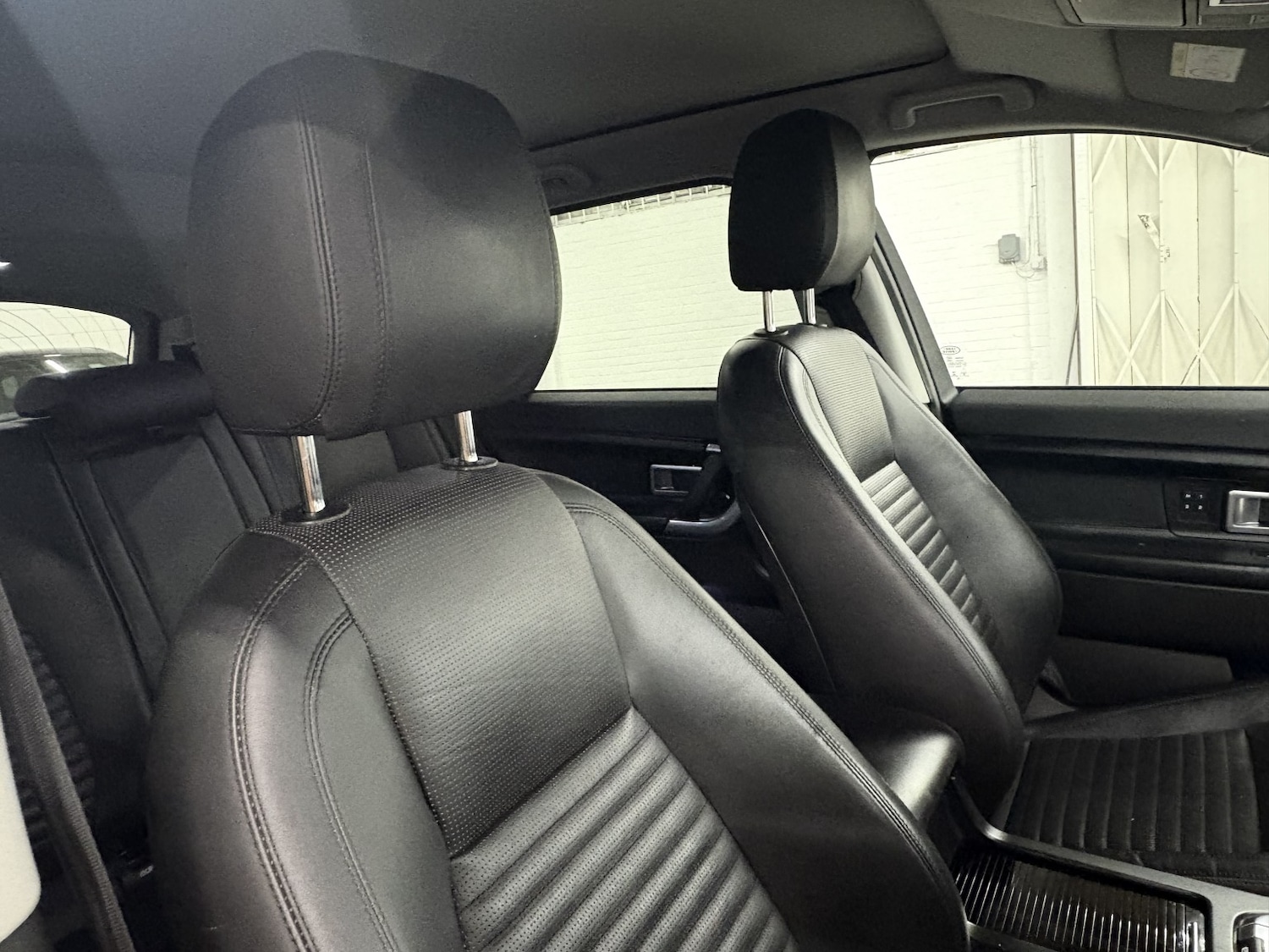 Used Land Rover Discovery Sport 2018 for sale - 77027891: Photo 46