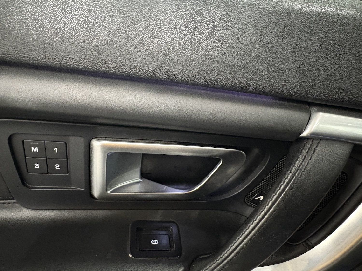 Used Land Rover Discovery Sport 2018 for sale - 77027891: Photo 55