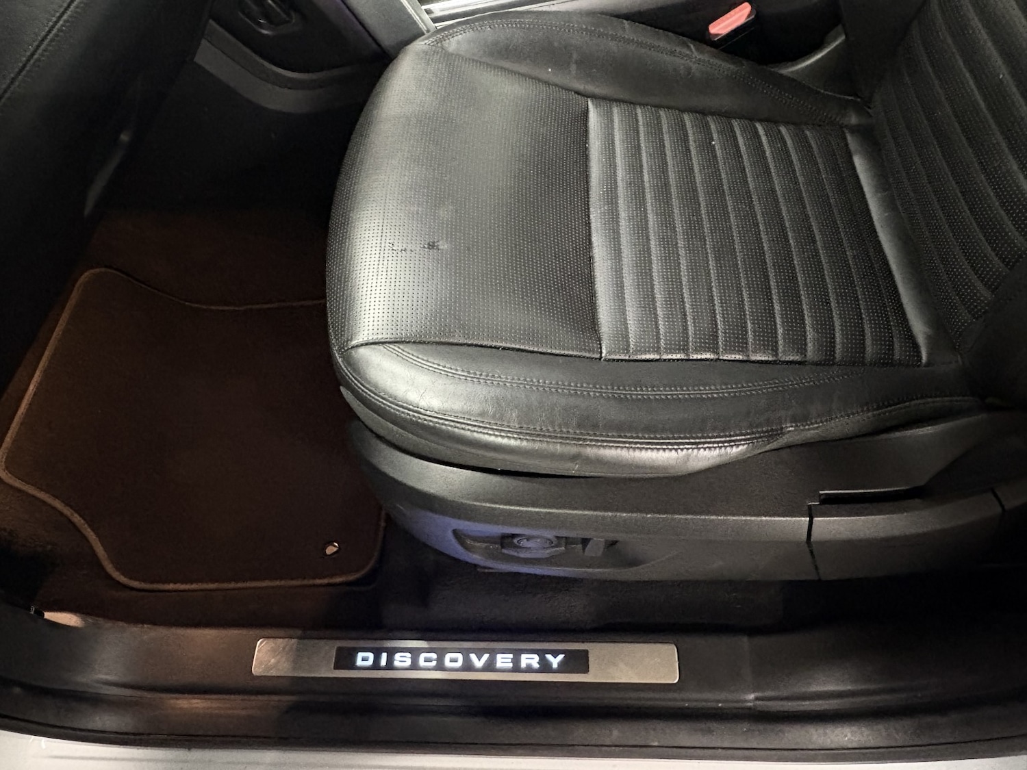 Used Land Rover Discovery Sport 2018 for sale - 77027891: Photo 58