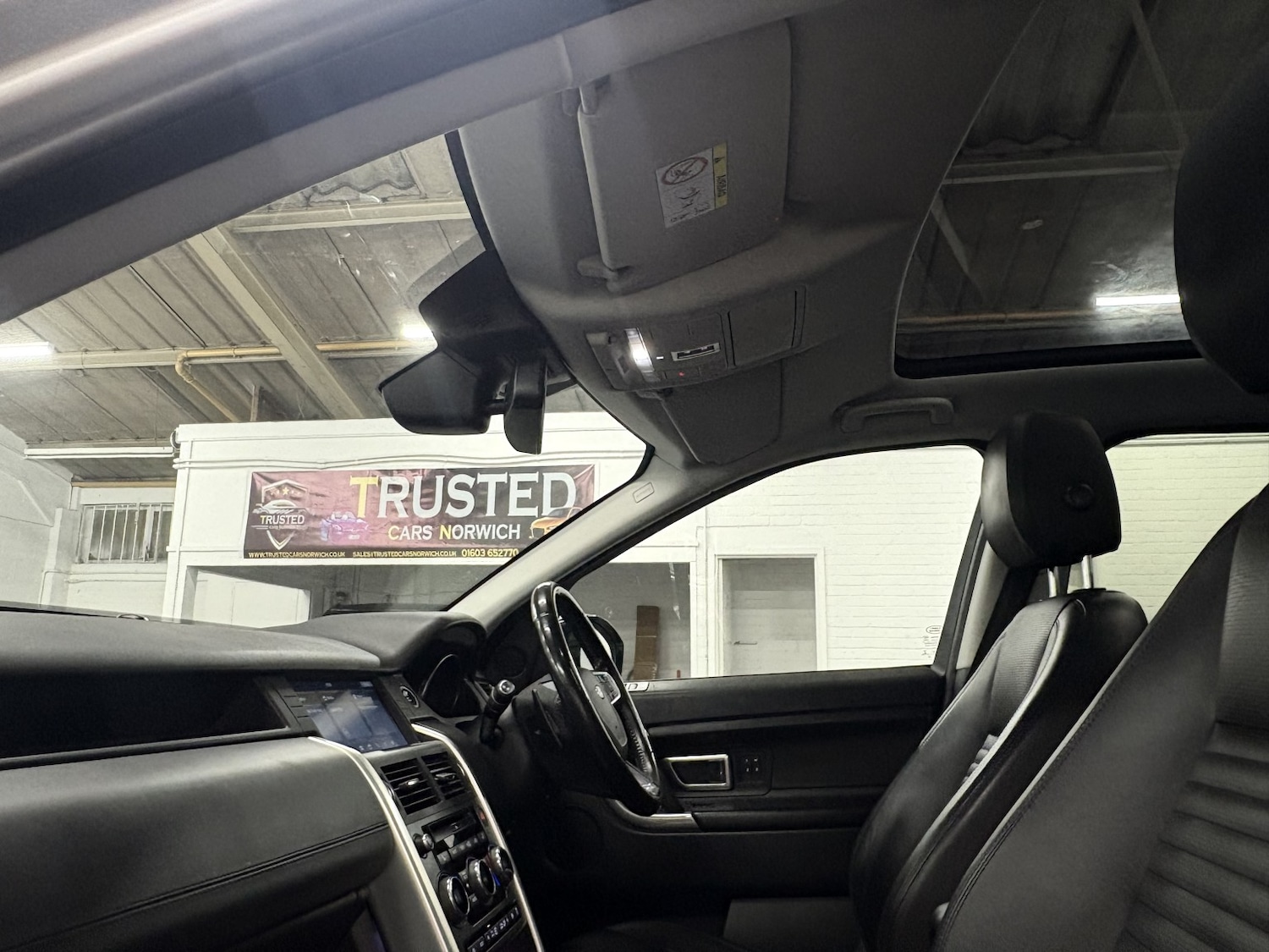 Used Land Rover Discovery Sport 2018 for sale - 77027891: Photo 62