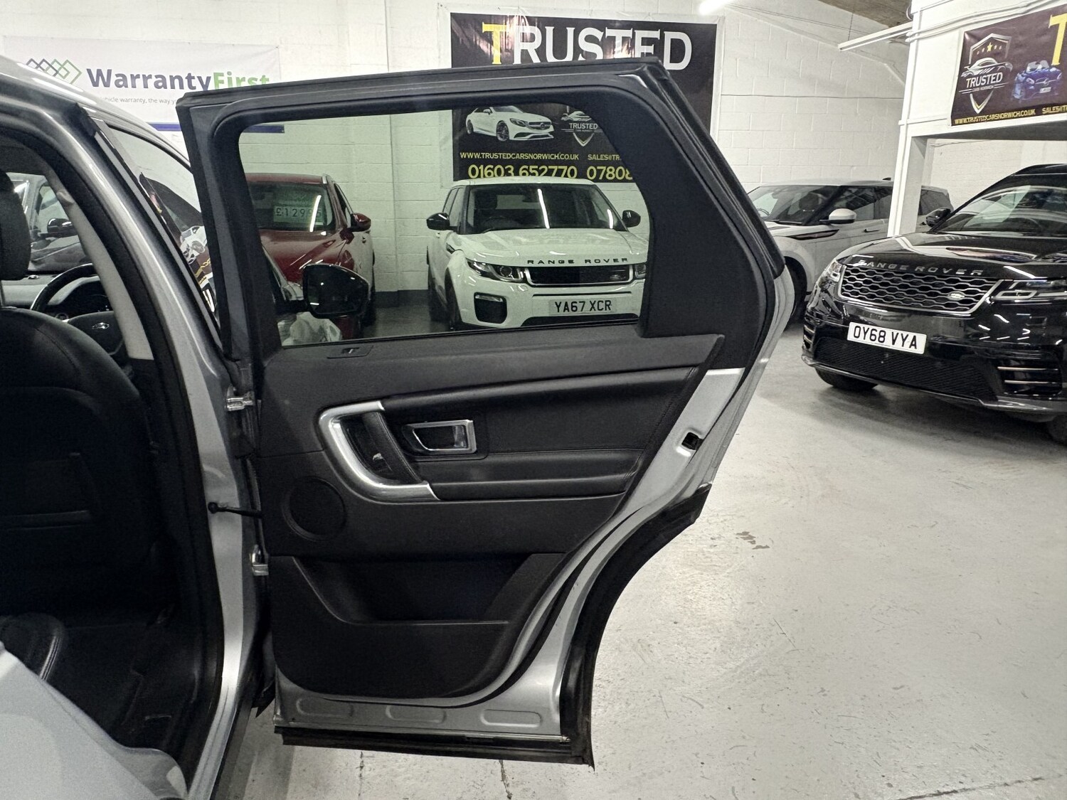 Used Land Rover Discovery Sport 2018 for sale - 77027891: Photo 67