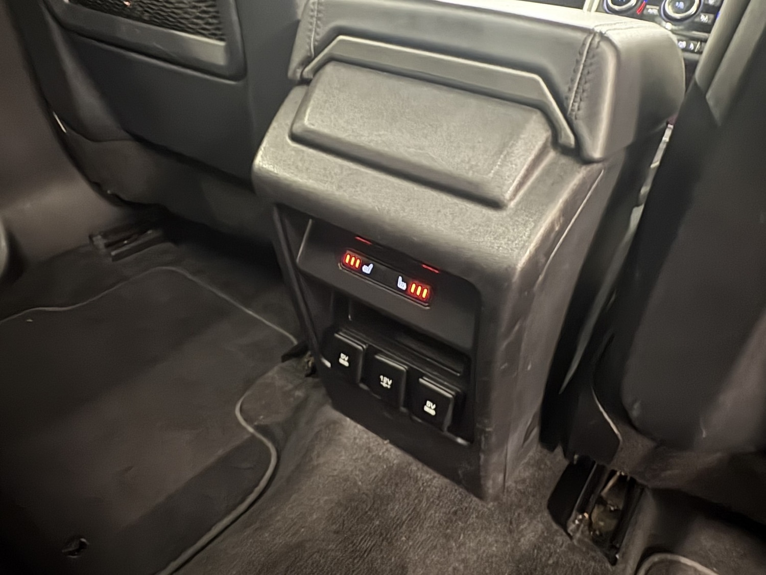 Used Land Rover Discovery Sport 2018 for sale - 77027891: Photo 73