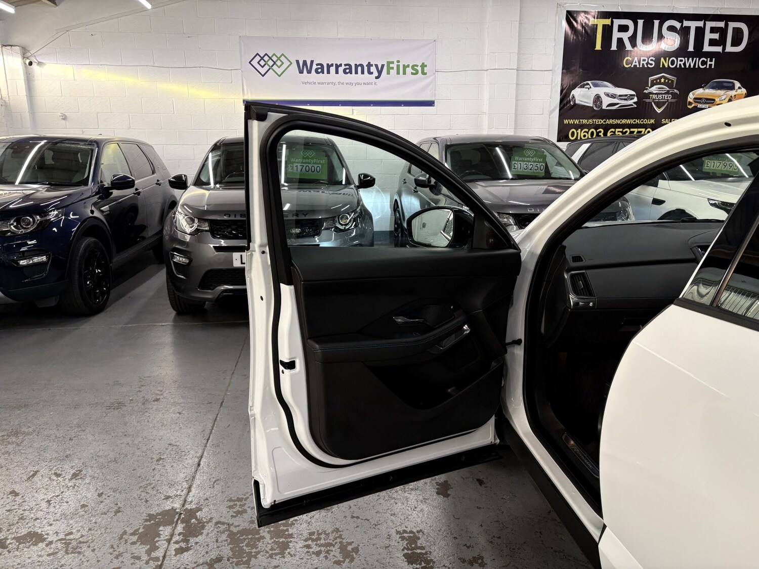 Used Jaguar E-Pace 2019 for sale - 78182886: Photo 40