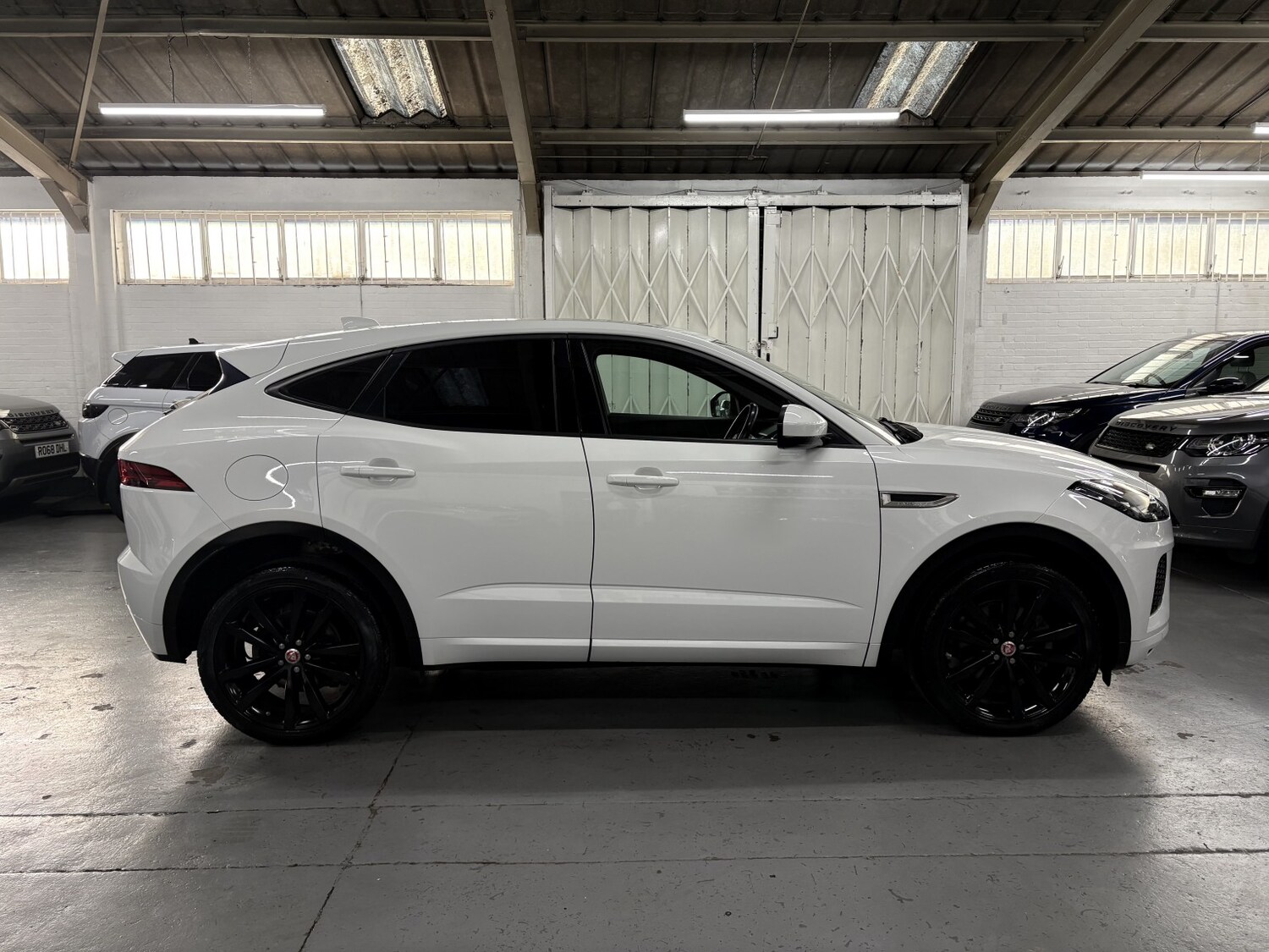Used Jaguar E-Pace 2019 for sale - 78182886: Photo 8